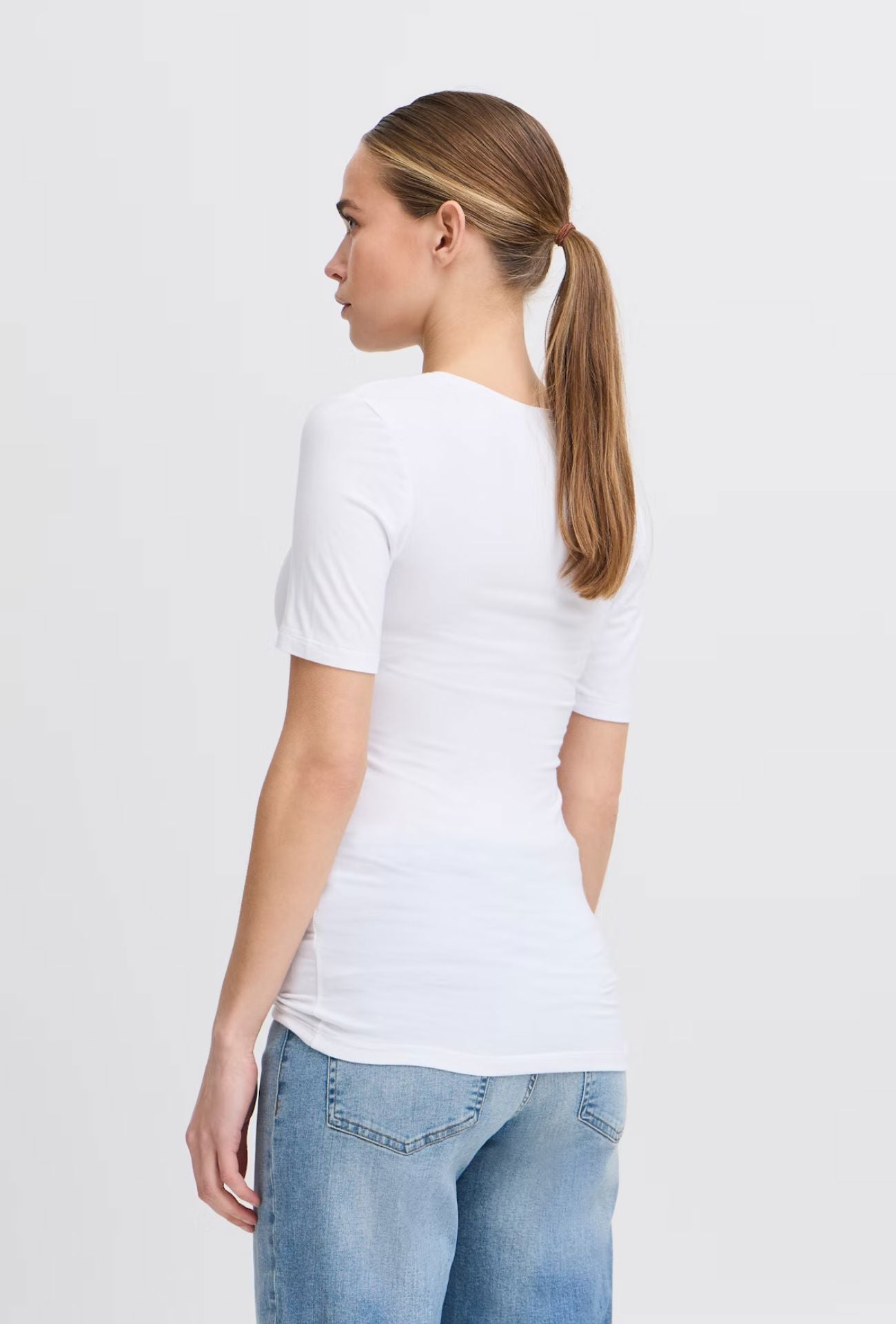 ZOLA FITTED WHITE TSHIRT Top ICHI 