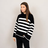 LIGHTWEIGHT STRIPE CREWNECK SWEATER (BLACK AND WHITE) Sweater RD STYLE 