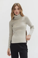 SIDE SLIT TURTLENECK Top CRESCENT 