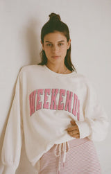 OVERSIZED WEEKEND GRAPHIC SWEATSHIRT Sweater z supply 