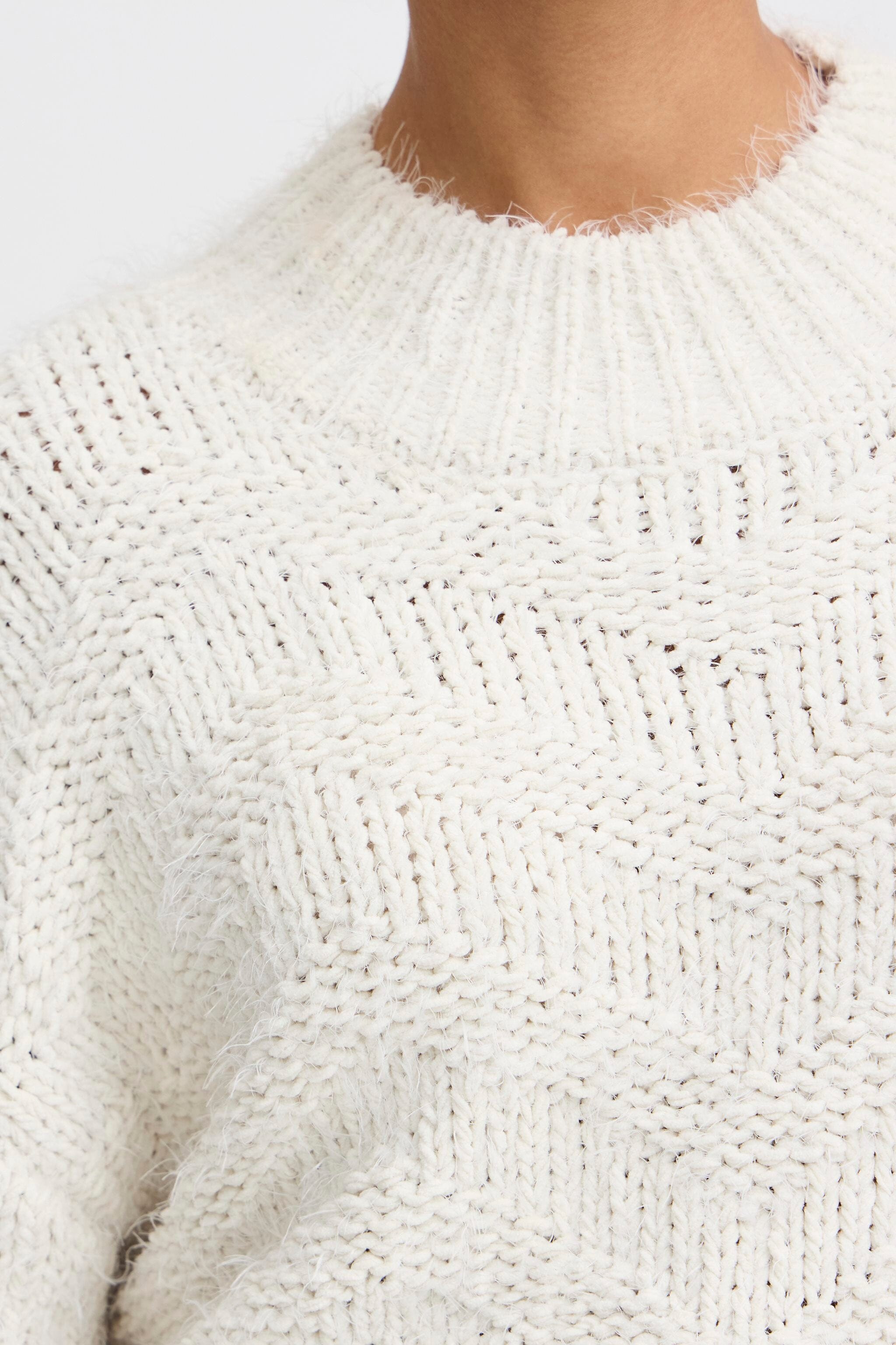 FUZZY CREAM KNIT SWEATER Sweater ICHI 