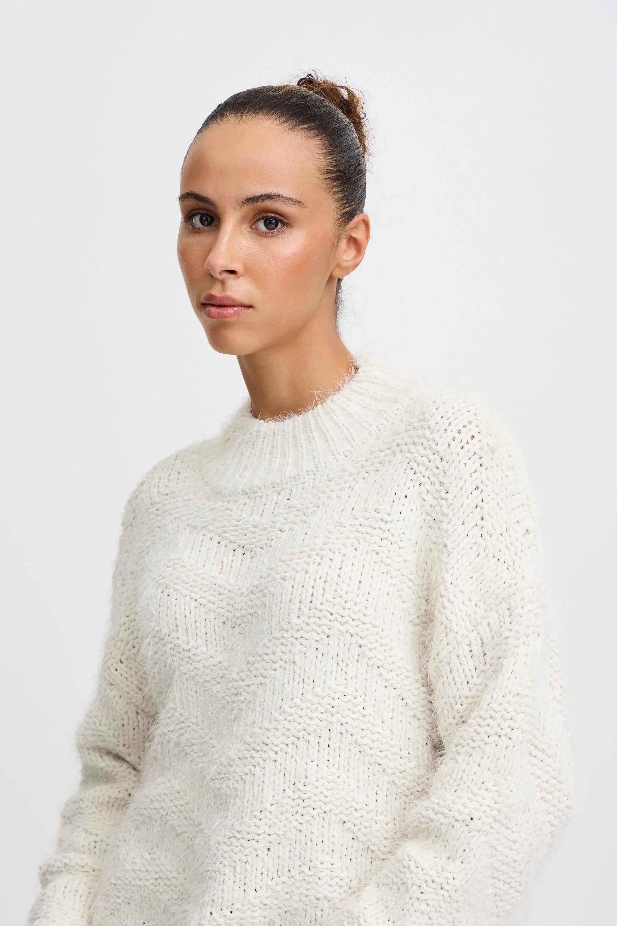 FUZZY CREAM KNIT SWEATER Sweater ICHI 