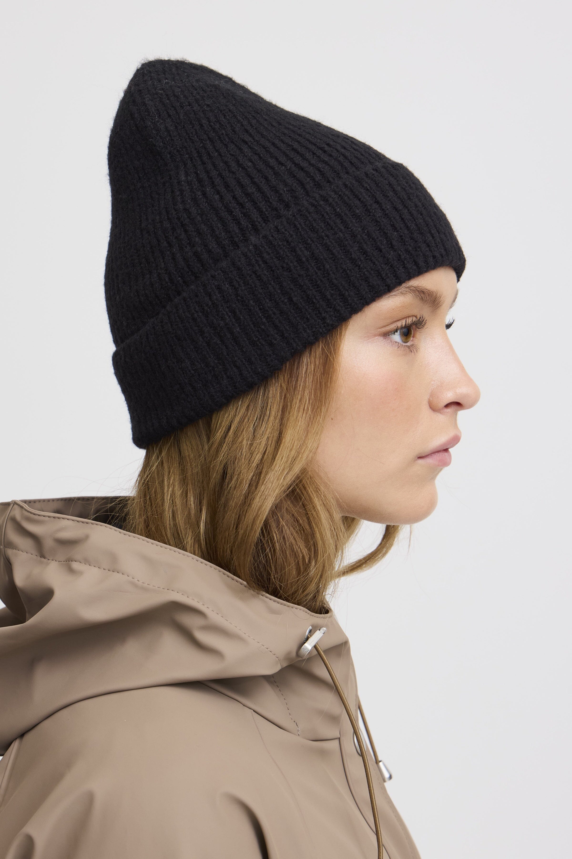 IVO BLACK BEANIE Accessories ICHI 