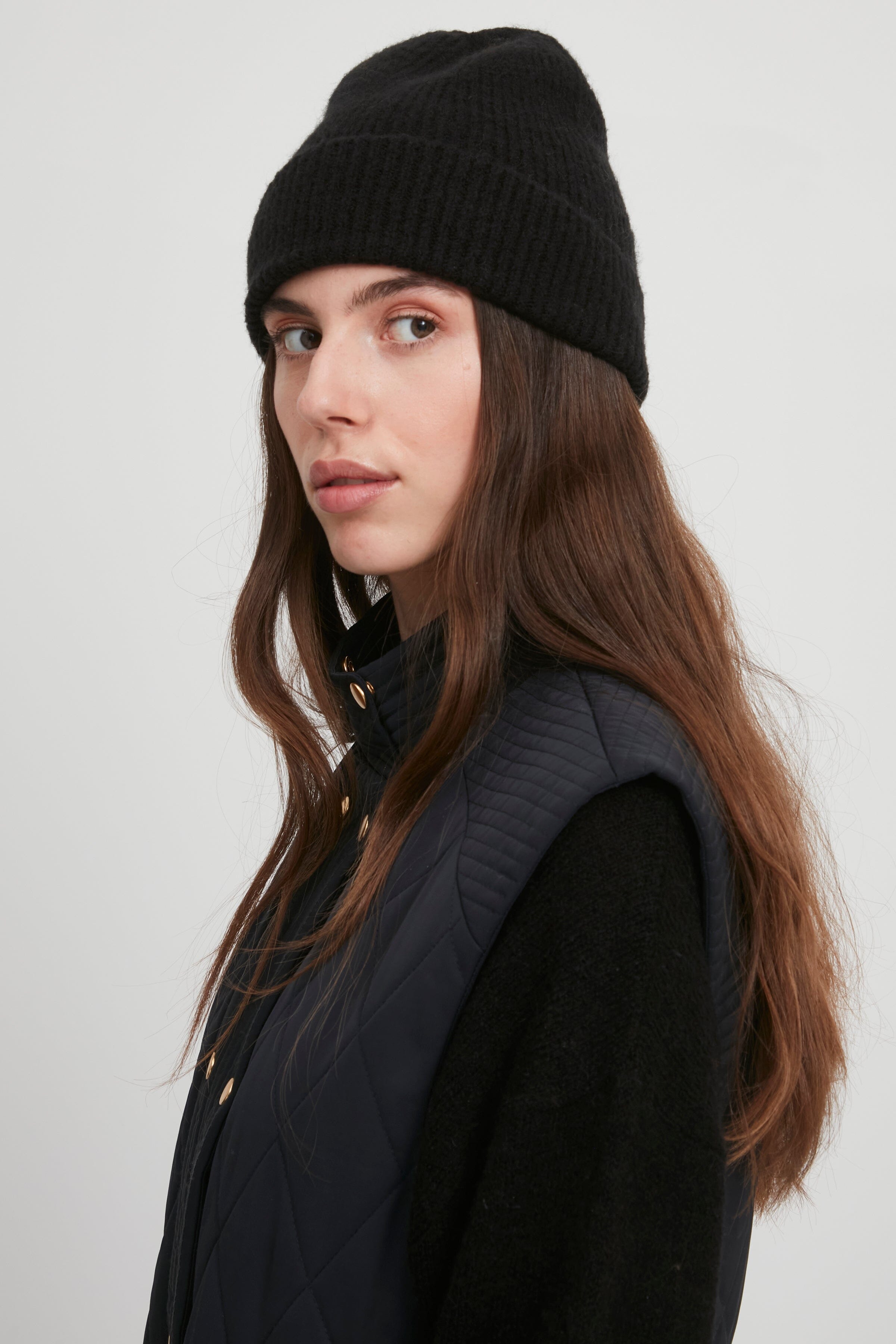 IVO BLACK BEANIE Accessories ICHI 