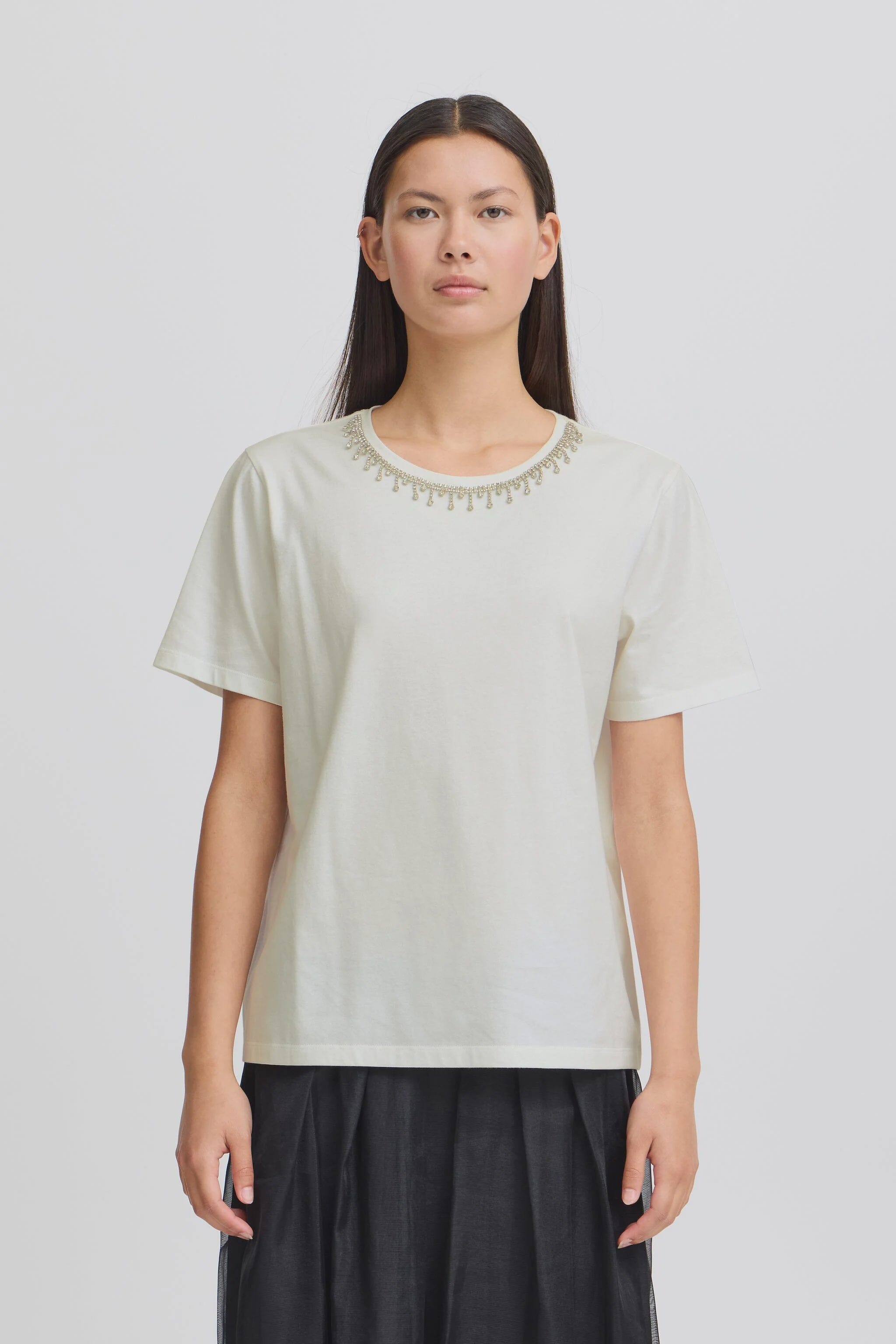 JEWEL NECKLINE TSHIRT Top ICHI 