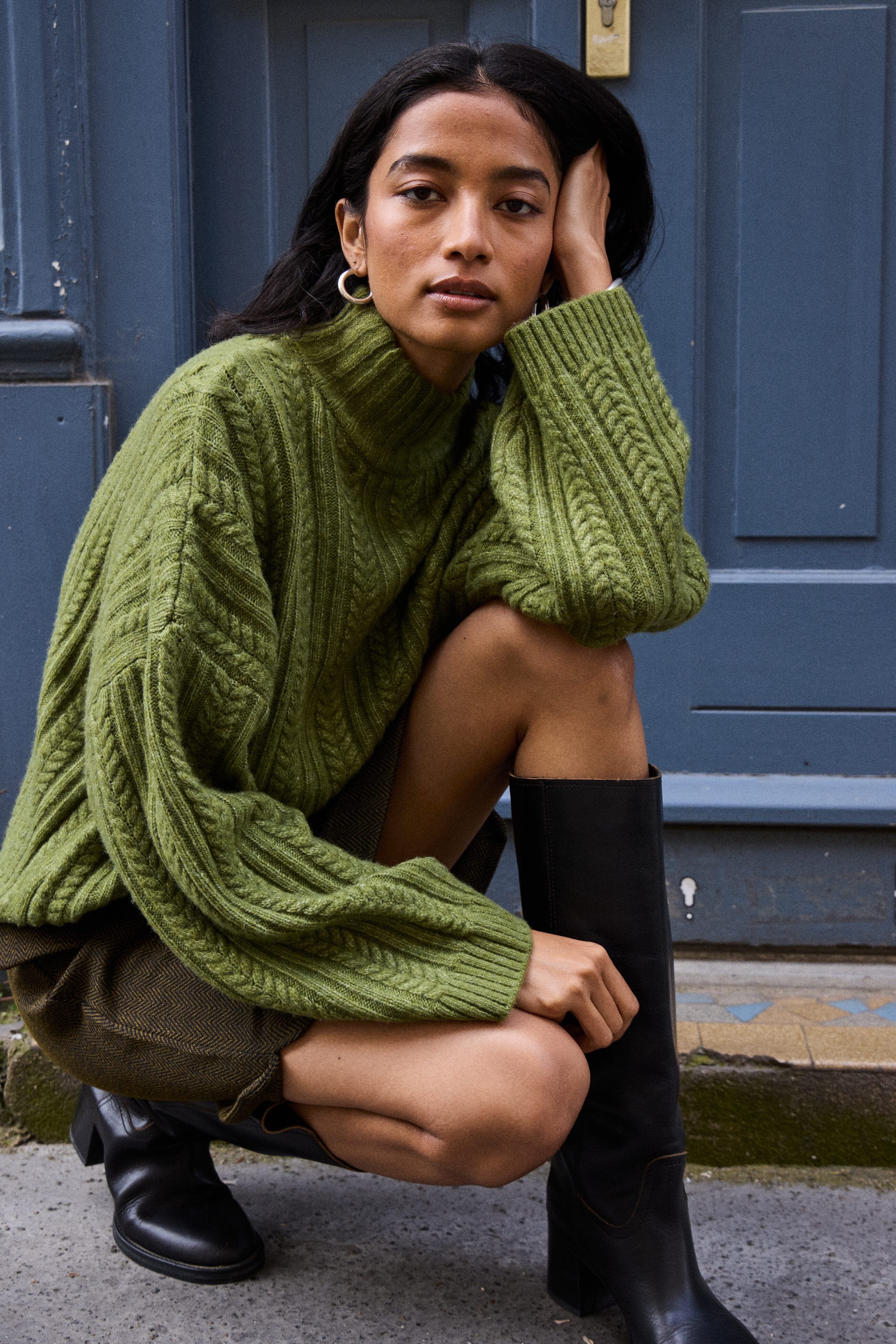 OLIVE CABLE KNIT TURTLENECK SWEATER Sweater ICHI 