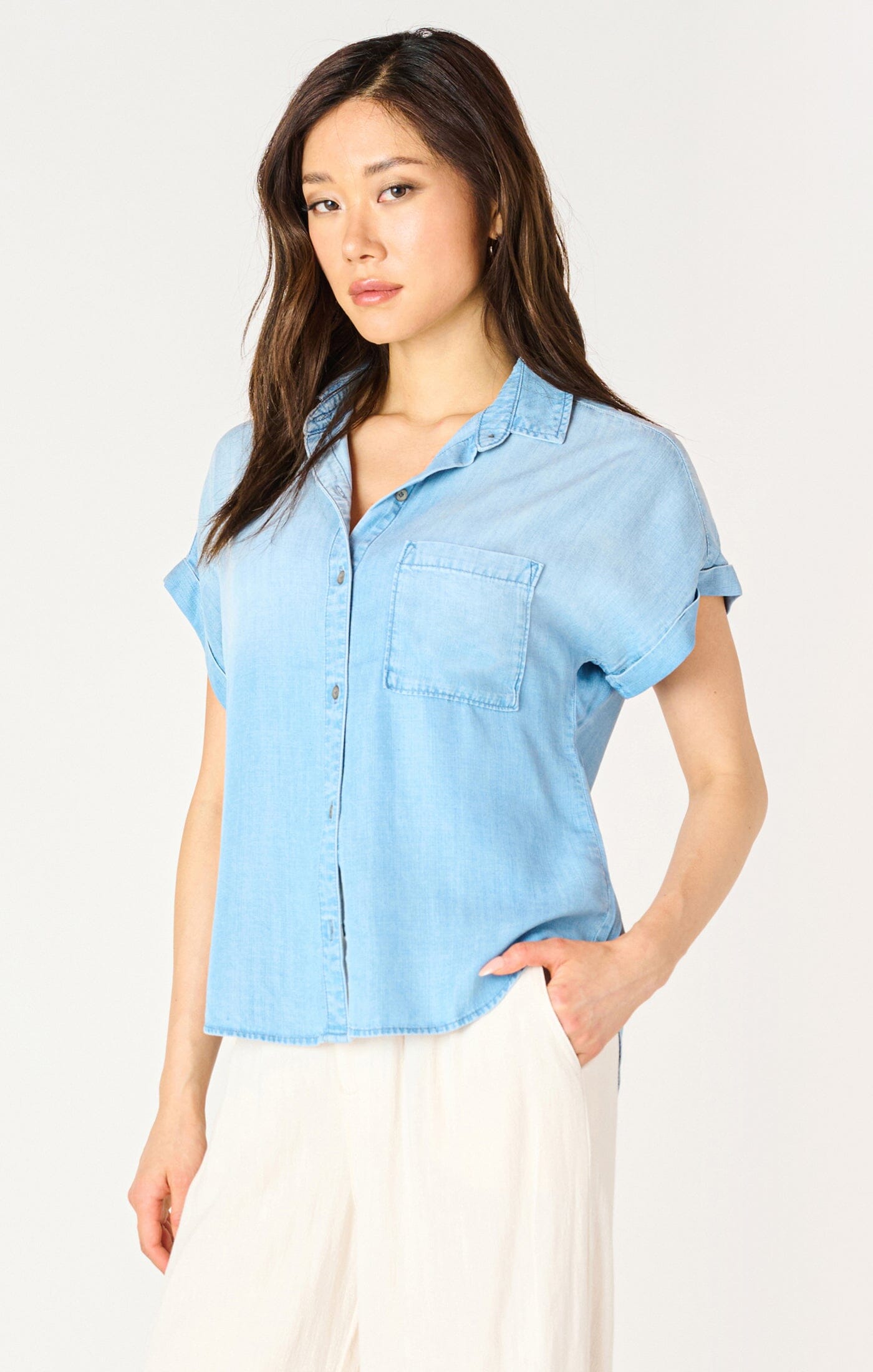 SHORT SLEEVE LIGHT CHAMBRAY SHIRT Top Dex 